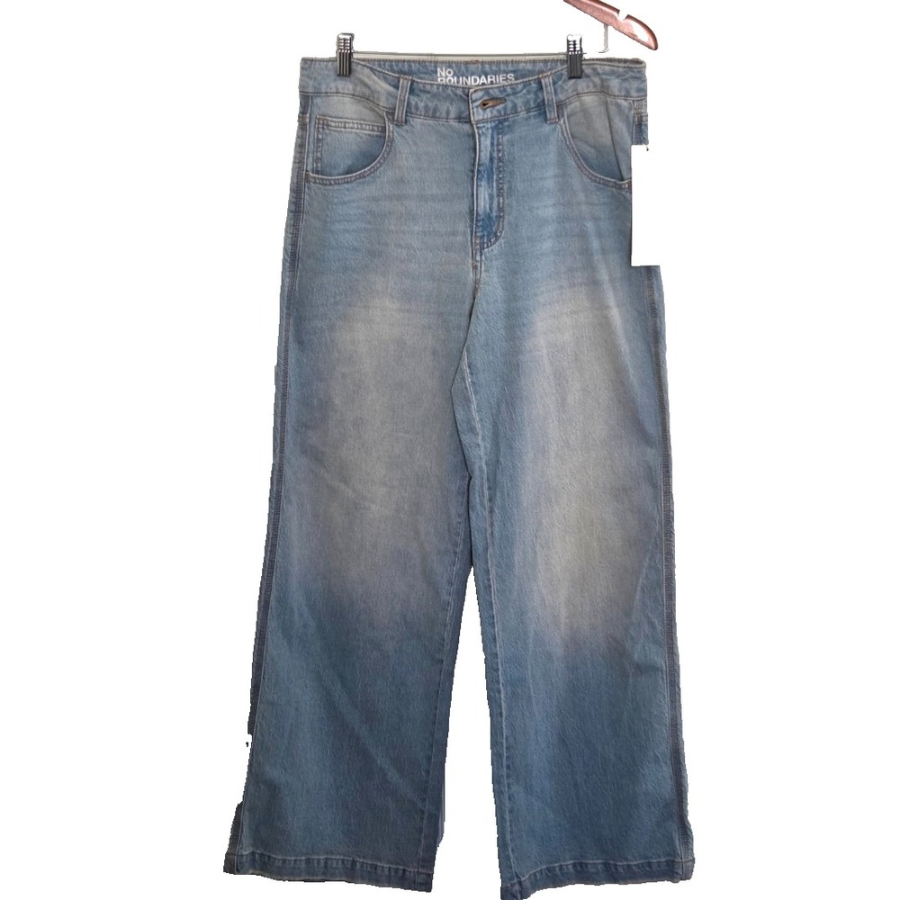 BRAND NEW‎  No Boundaries Wide Leg Blue Jeans Mid Rise, Women's Size 8